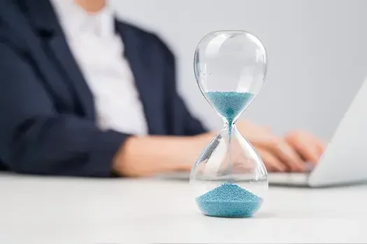 Gestion du temps : l’obligation d’enregistrement 2027 redéfinit les priorités RH
